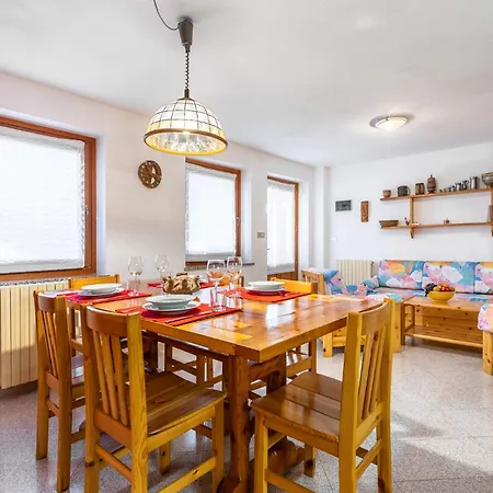 Apartamento Mazod, A 5 Minuti Dagli Impianti Di Sci - Free Wifi